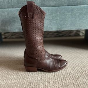 Frye western boot. 8 1/2